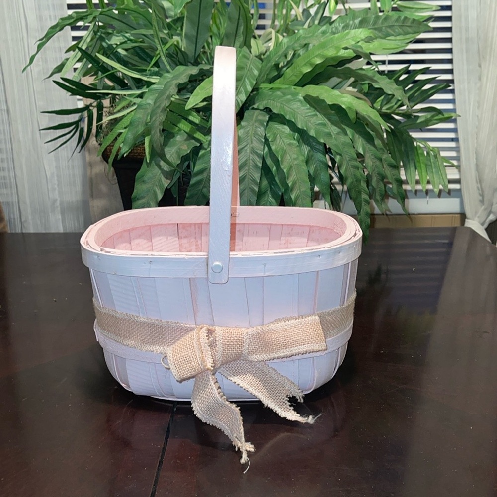 Source Unknown Pink‎ and Tan Woven Storage Basket